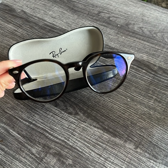 RayBan glasses - Picture 6 of 6